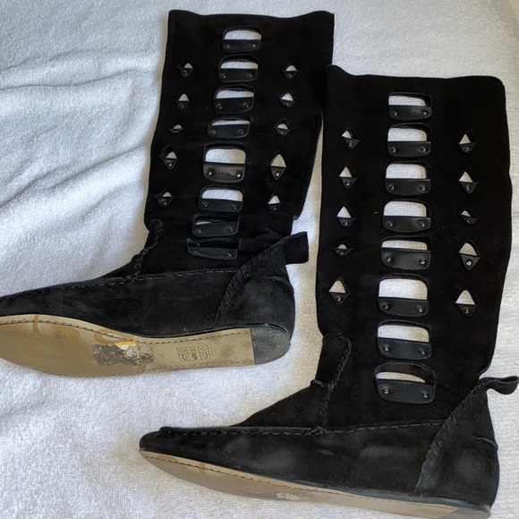 Rachel Roy suede boots - Picture 2 of 11